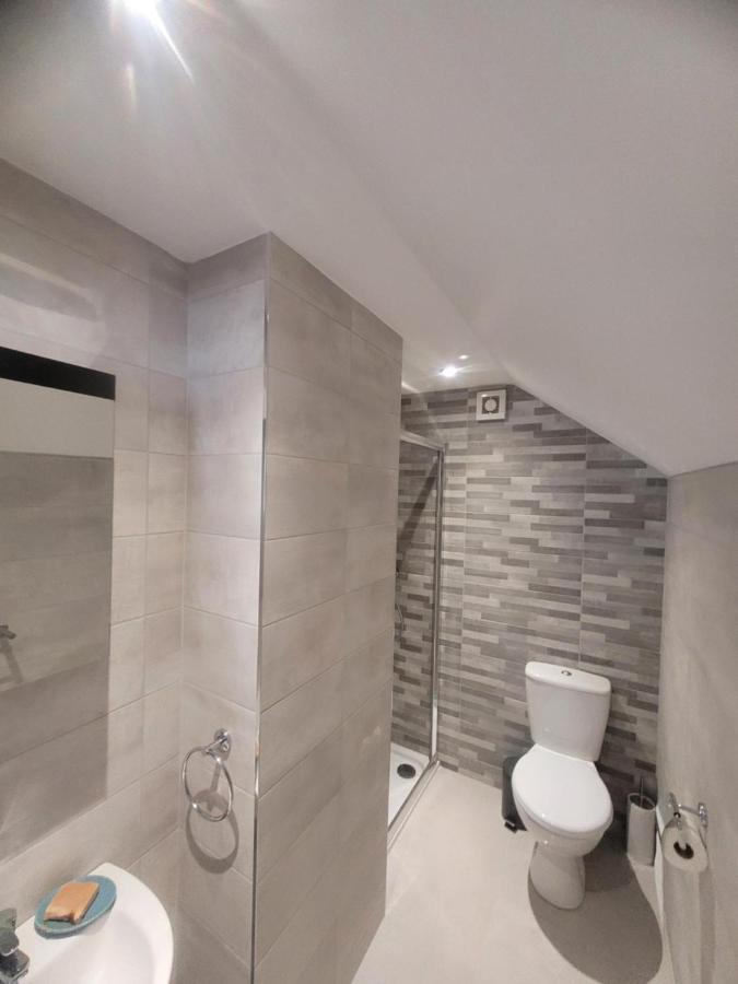 Helen'S Villa Maghera  ภายนอก รูปภาพ