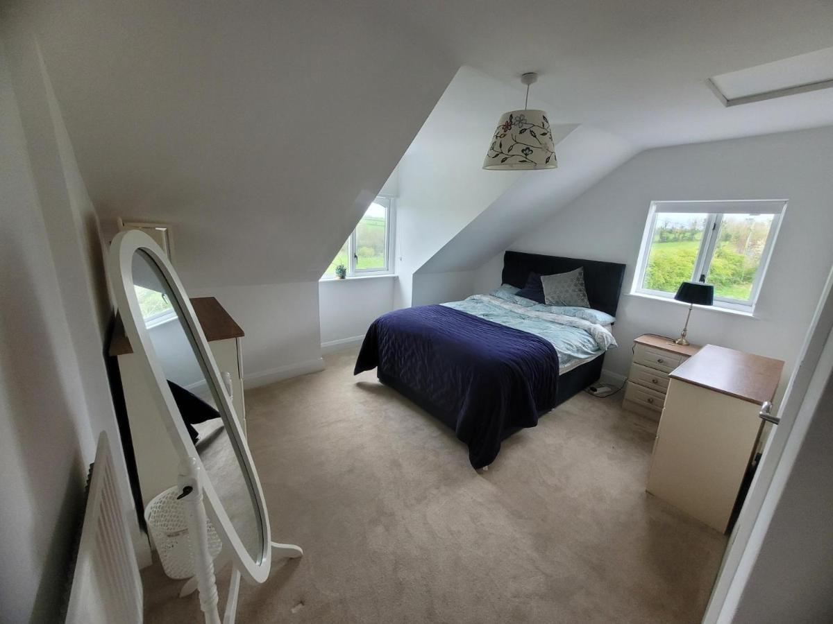 Helen'S Villa Maghera  ภายนอก รูปภาพ